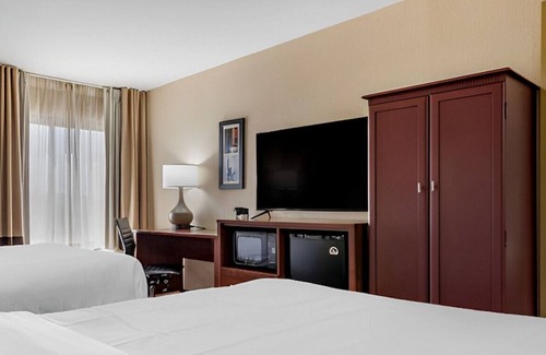 Homewood House | Stay With Us & Feel Our Home Away From Home
