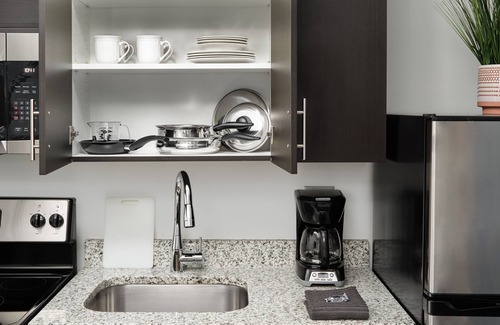 Waco Apartment | stayAPT Suites Waco
