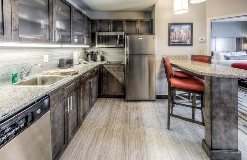 Columbus Hotel | Staybridge Suites Columbus Univ Area - OSU by IHG