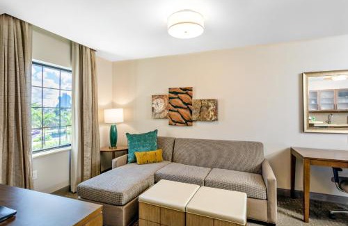 Hollywood Hotel | Staybridge Suites - Fort Lauderdale Airport - West by IHG