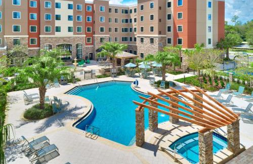 Gainesville Hotel | Staybridge Suites - Gainesville I-75 by IHG