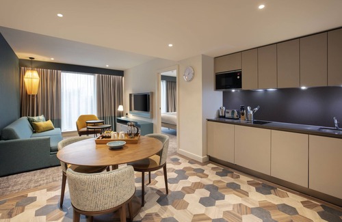 Heathrow Villages Hotel | Staybridge Suites London Heathrow - Bath Road by IHG