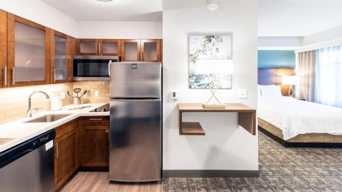 Naples Hotel | Staybridge Suites - Naples - Marco Island by IHG