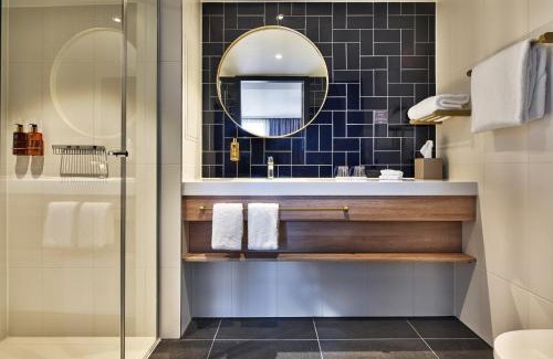 The Hague Center Hotel | Staybridge Suites The Hague - Parliament by IHG