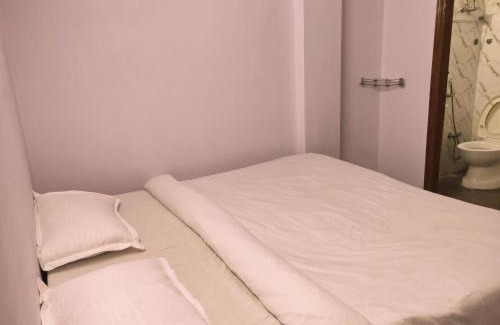 New Delhi House | STAYCATION by STASS-Embassies, DU South Campus