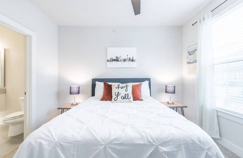 King William Apartment | Staycation | Children's Hospital | Near Riverwalk