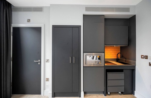 Greenwich West Apartment | Staycity Aparthotels, London, Greenwich High Road