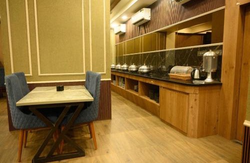 Bhuj Hotel | StayGuru Hotel Kutch Elegance