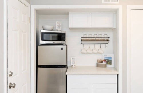 Highlands Apartment | #StayInMyDistrict Hyde Park King Studio Suite