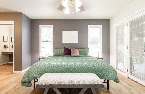 Meridian House | #StayInMyDistrict Meridian Single Level
