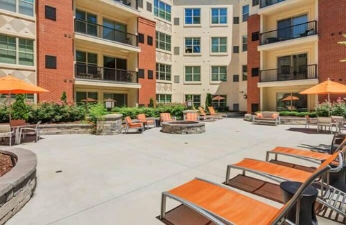SouthPark Condo | StaysByWalker SouthPark 2BR | KingBeds/Gym ADA