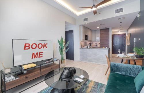 Dubai Apartment | StayShort - Calm 1-Bedroom With Relaxing Balcony Atmosphere in Liwan