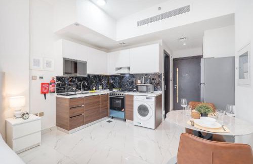 Al Barsha Apartment | StayShort - Magnificent and Elegant Studio in Al Barsha South