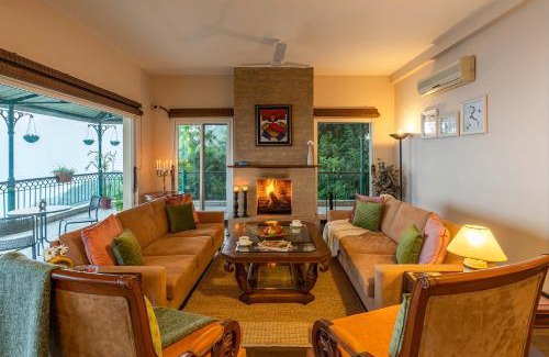 Kasauli Villa | StayVista at Ludlow House Luxury 4BHK Valley View villa in Kasauli with Sauna room