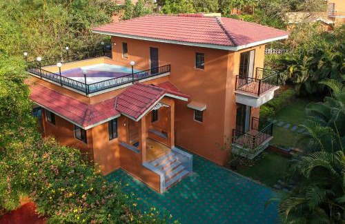 Vada Villa | StayVista's B-24 Spring - Villa Amidst Greenery with Private Pool & Terrace