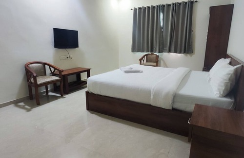 Parthasarathy Puram Hotel | Stayz Inn T.Nagar