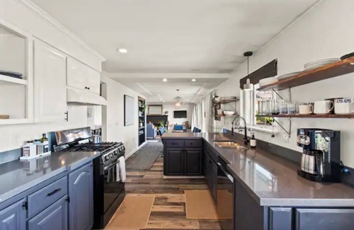 West End House | Stellar views of the Bay & the Olympics