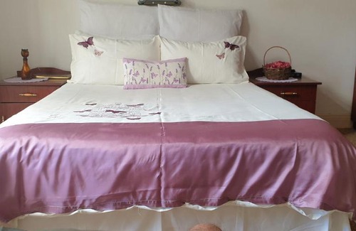 Graaff-Reinet House | Stemar Self Catering