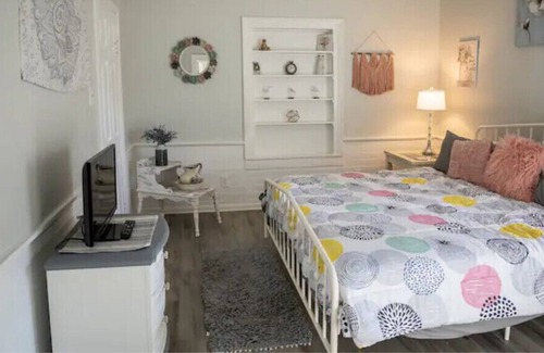 South View Cottage | Stepping Stone Cottage