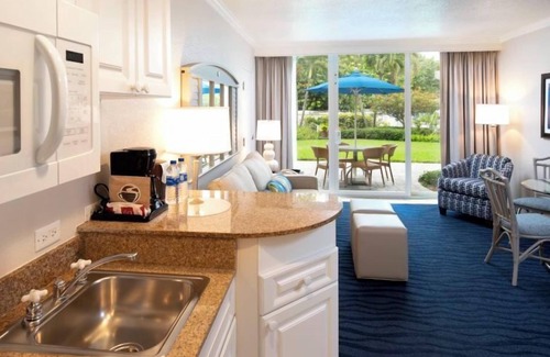 St. Pete Beach Hotel | Steps Away from the Beach! With Onsite Pools