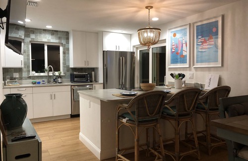 Ormond-by-the-Sea House | Steps From the Beach With Saltwater Heated Pool
