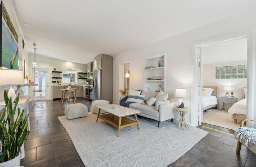 Winslow Reserve House | Steps From The Beach & 3 Miles To Cruise Ports!