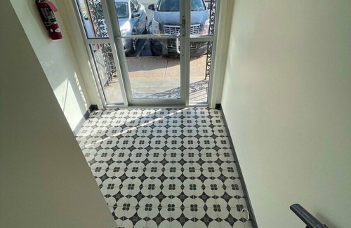 Joslyn Castle Apartment | Steps From UNMC, Dining, Explore Midtown