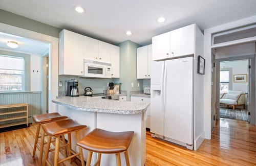 Ogunquit House | Steps to Beach & Downtown OGT | Porch w Ocean View