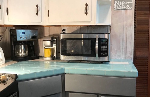Tybee Island Cottage | Steps to Beach, Restaurants, Pet Friendly Rates