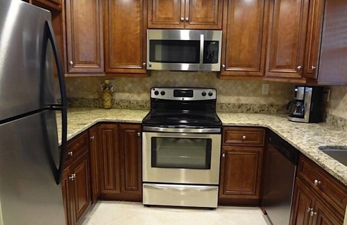 Siesta Key Condo | Steps to Siesta Key beach, condo w/view!