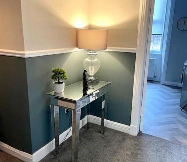 Alexandria Apartment | Stevenson Apartment