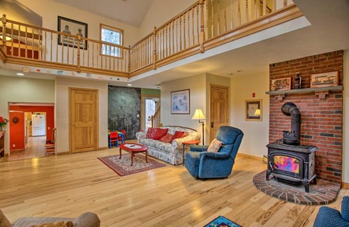 Leicester House | Steves House at Maple Hill 5 Mi to Worcester!