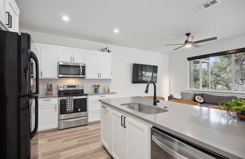 Point Venture House | Stevies Place - Point Venture