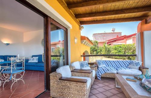 Punta De Su Turrione Villa | Stintino Villa Solara per 8 persone vista mare con piscina