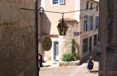 Perigueux Apartment | Stone apartment, for 2, in historic and quiet street of Périgueux