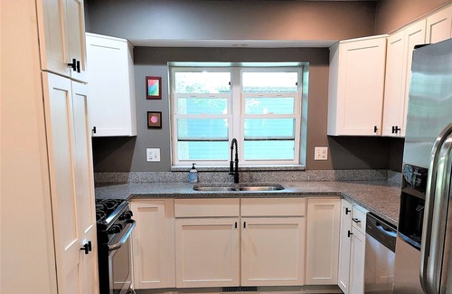 Fort Wayne House | Stone Cottage