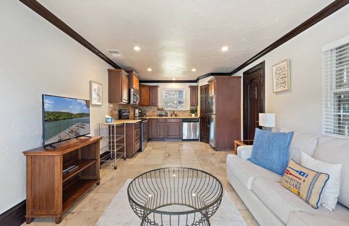 Manana West House | Stone Haven ATX on Lake Austin