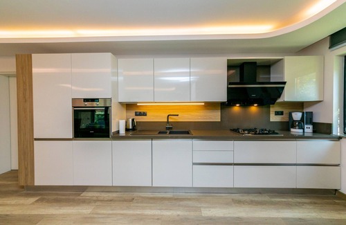 Icmeler House | Stone Homes Jade