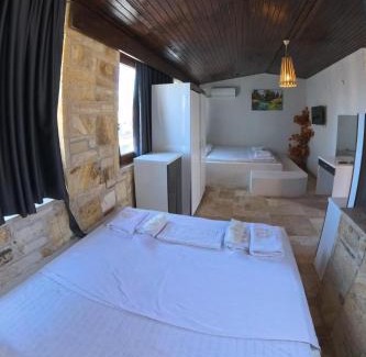 Bornova Hotel | STONE HOUSE BUTİK OTEL