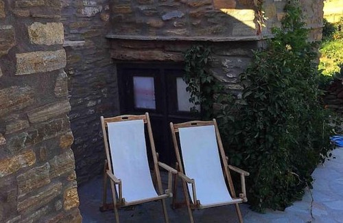 Agios Ioannis House | Stone house by Anemos