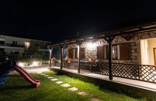 Polichrono House | Stone House Dimitra