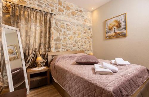Polichrono House | Stone House Dimitra