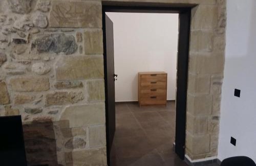 Vouves House | Stone House Experience