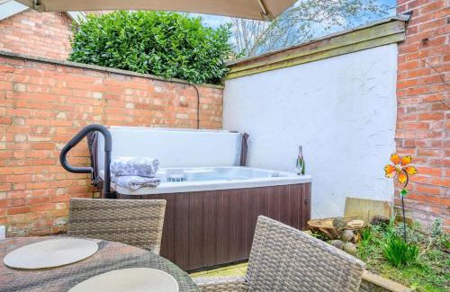 Alcester House | Stone House
