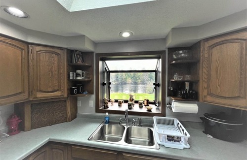Butternut House | Stone Mason`s Camp on the River | 3 Bed, 2 Bath
