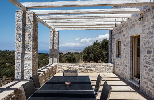 Pagkia Apartment | Stone Oasis