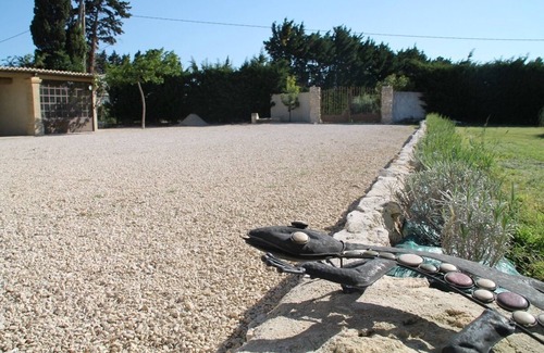 Orgon House | Stone property of 150 m² on 8000 m² with swimming pool