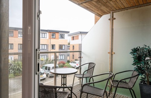 Saint Austell Bay Apartment | STONE'S THROW, family friendly, with a garden in Charlestown