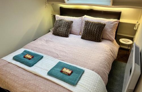 Berwick St James Other | Stonehenge Campsite & Glamping