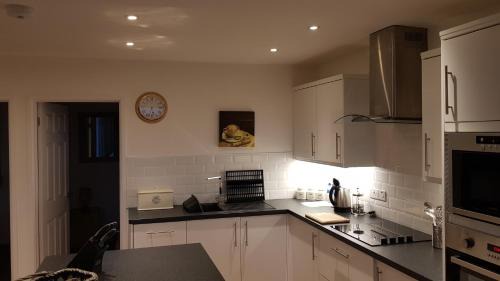 Sidmouth House | Stoneleigh Village